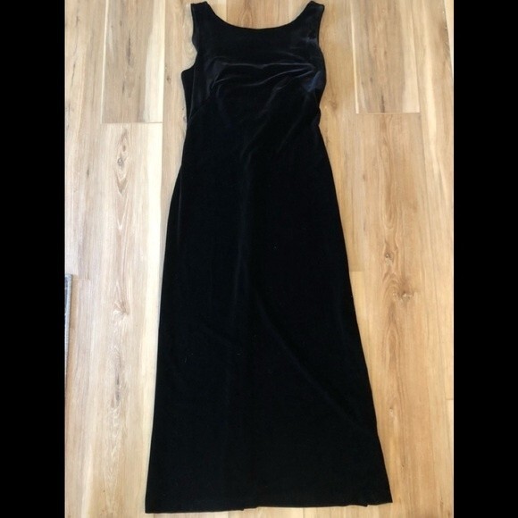 Robbie Bee Velvet Drape Back Maxi Dress 10 - Picture 1 of 6